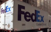 FedEx scrambles to deliver packages on Christmas