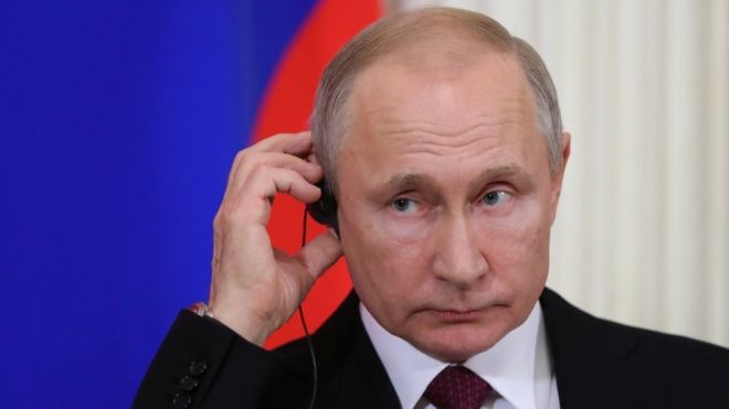 Russia considers ‘unplugging’ from internet