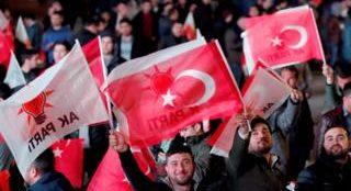 Turkey local elections: Early result puts opposition ahead in Ankara